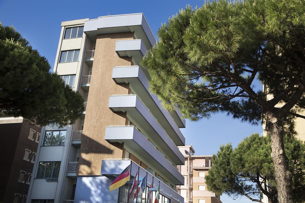 Hotel Marcus Bellaria-Igea Marina Exterior photo